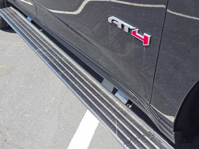 2026 Onyx Black GMC Yukon XL AT4 Ultimate 4X4 SUV