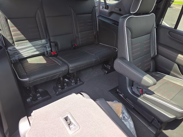 2026 Onyx Black GMC Yukon XL AT4 Ultimate 4X4 SUV