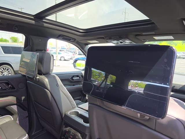 2026 Onyx Black GMC Yukon XL AT4 Ultimate 4X4 SUV
