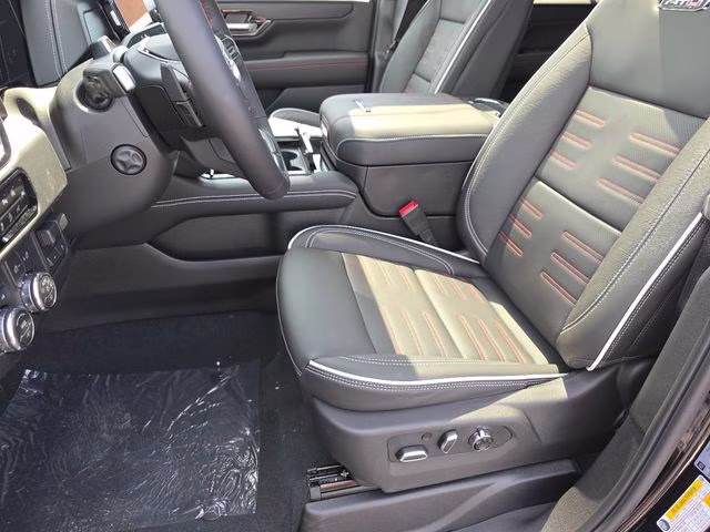 2026 Onyx Black GMC Yukon XL AT4 Ultimate 4X4 SUV