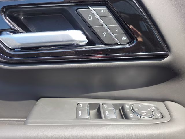 2026 Onyx Black GMC Yukon XL AT4 Ultimate 4X4 SUV