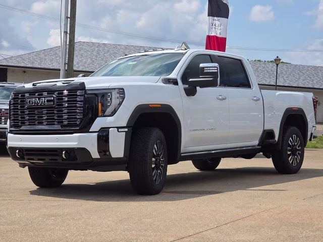 2026 Glacier White Tricoat GMC Sierra 2500HD Denali Ultimate 4X4 Truck