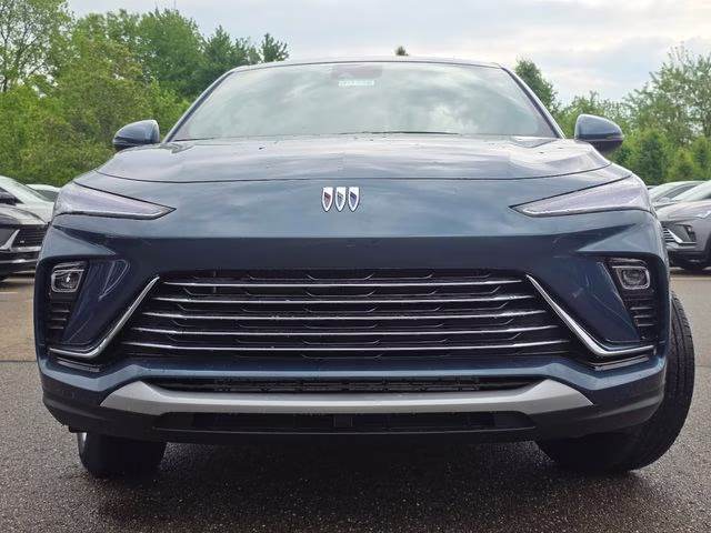 2026 Ocean Blue Metallic Buick Envista Preferred FWD SUV