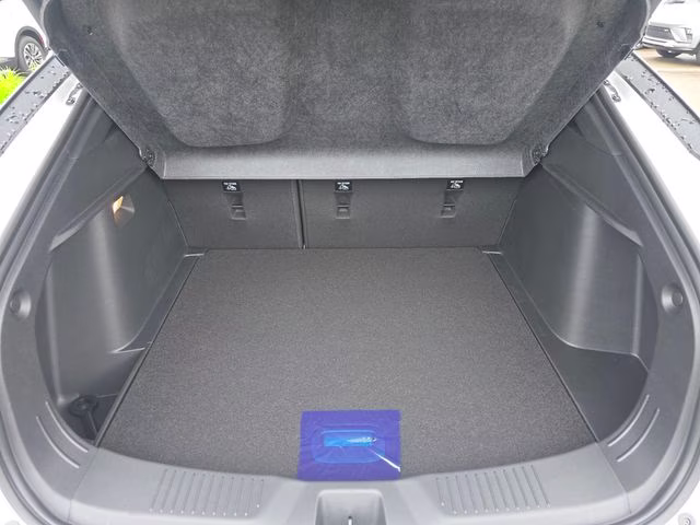 2026 White Frost Tricoat Buick Envista Avenir FWD SUV
