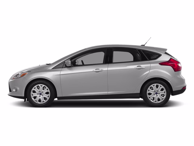 2014 Silver Ford Focus SE FWD Hatchback