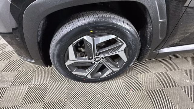 2022 Phantom Black Hyundai Tucson Limited AWD SUV