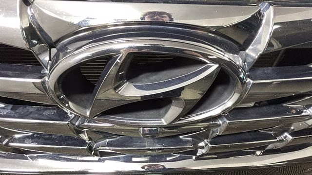 2022 Phantom Black Hyundai Tucson Limited AWD SUV
