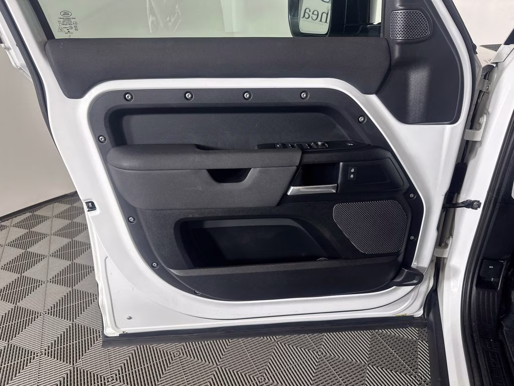 2022 Fuji White Land Rover Defender 110 Standard AWD SUV