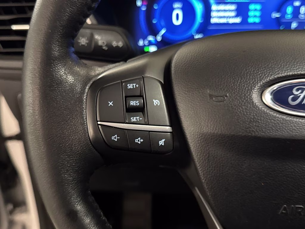 2020 Oxford White Ford Escape SE Sport Hybrid AWD SUV