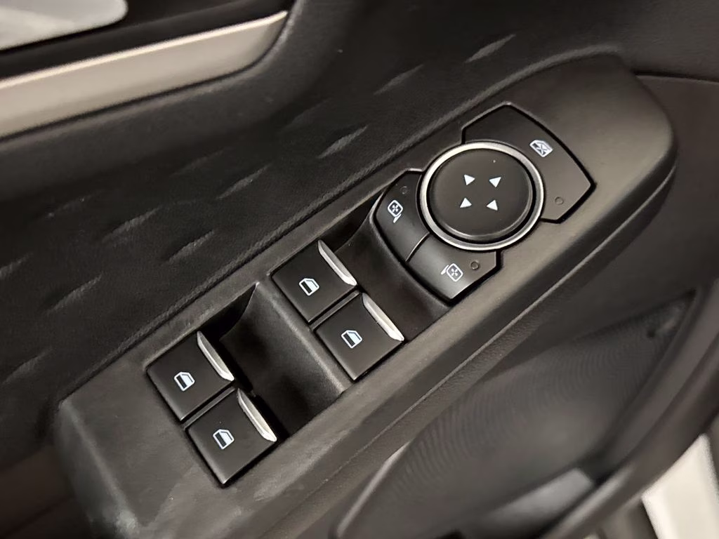 2020 Oxford White Ford Escape SE Sport Hybrid AWD SUV