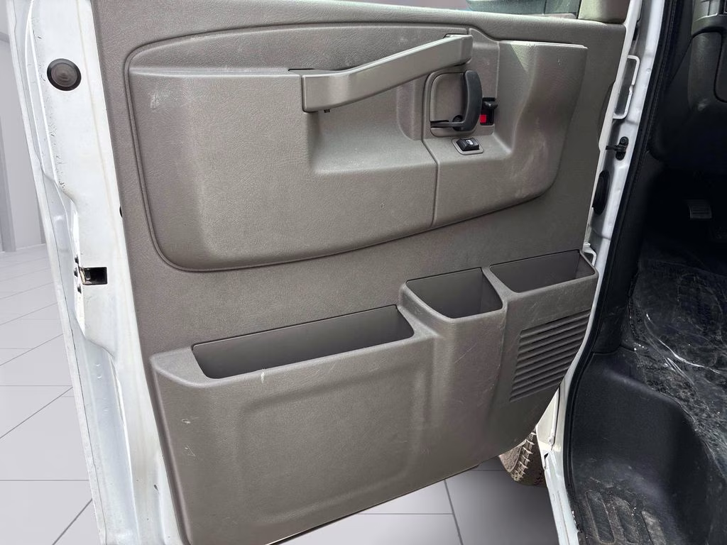 2020 Summit White Chevrolet Express 2500 Work Van RWD Van
