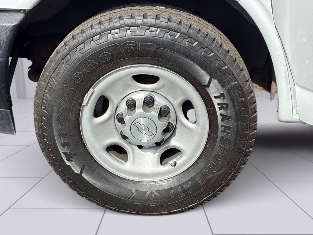 2020 Summit White Chevrolet Express 2500 Work Van RWD Van