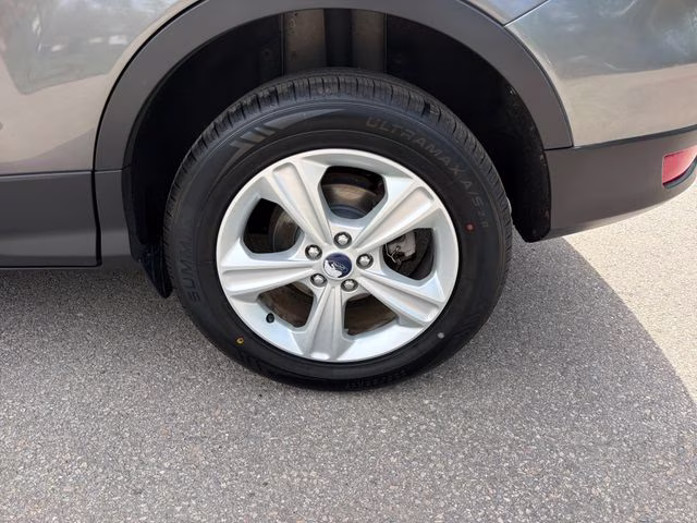 2013 Sterling Gray Metallic Ford Escape SE 4X4 SUV
