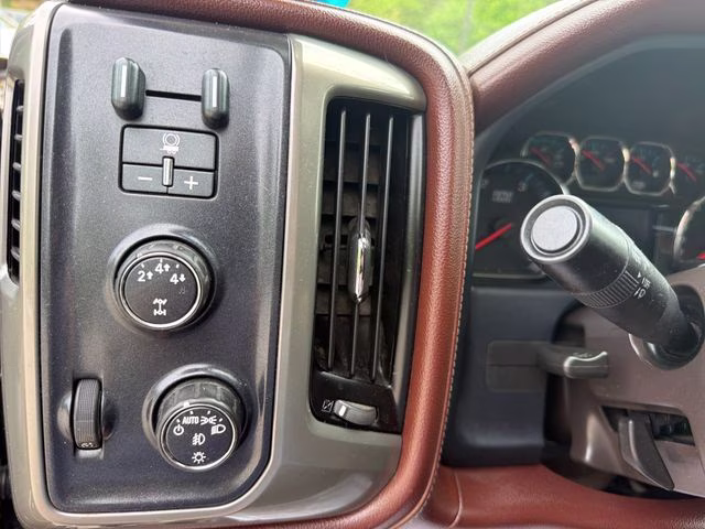 2016 Black Chevrolet Silverado 3500HD High Country 4X4 Truck