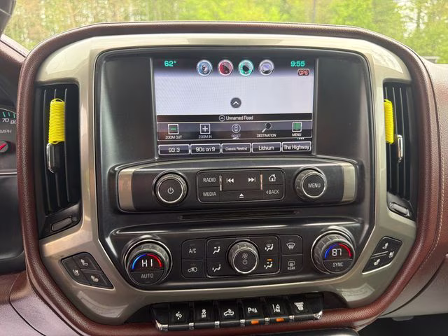 2016 Black Chevrolet Silverado 3500HD High Country 4X4 Truck