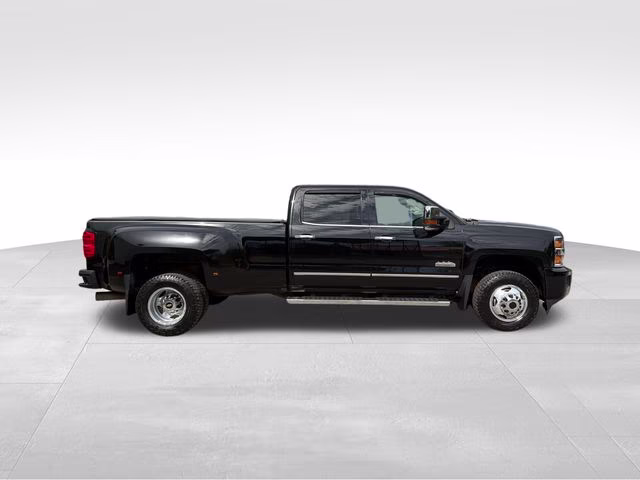 2016 Black Chevrolet Silverado 3500HD High Country 4X4 Truck