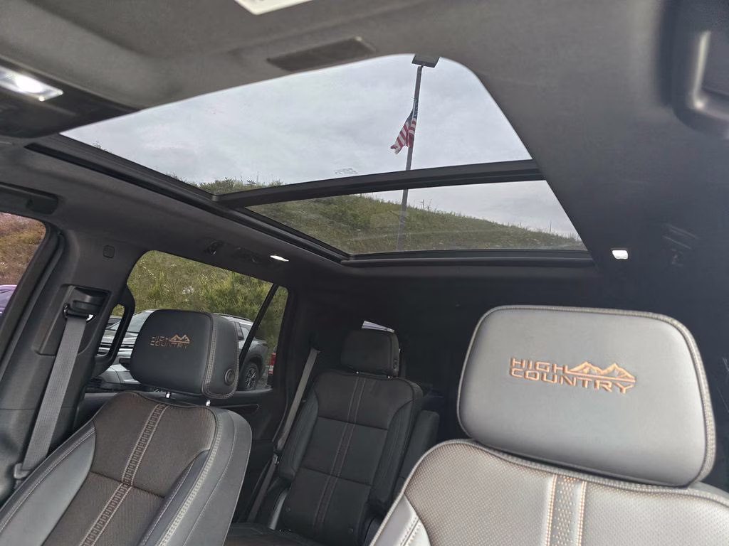 2025 Sterling Gray Metallic Chevrolet Tahoe High Country 4X4 SUV