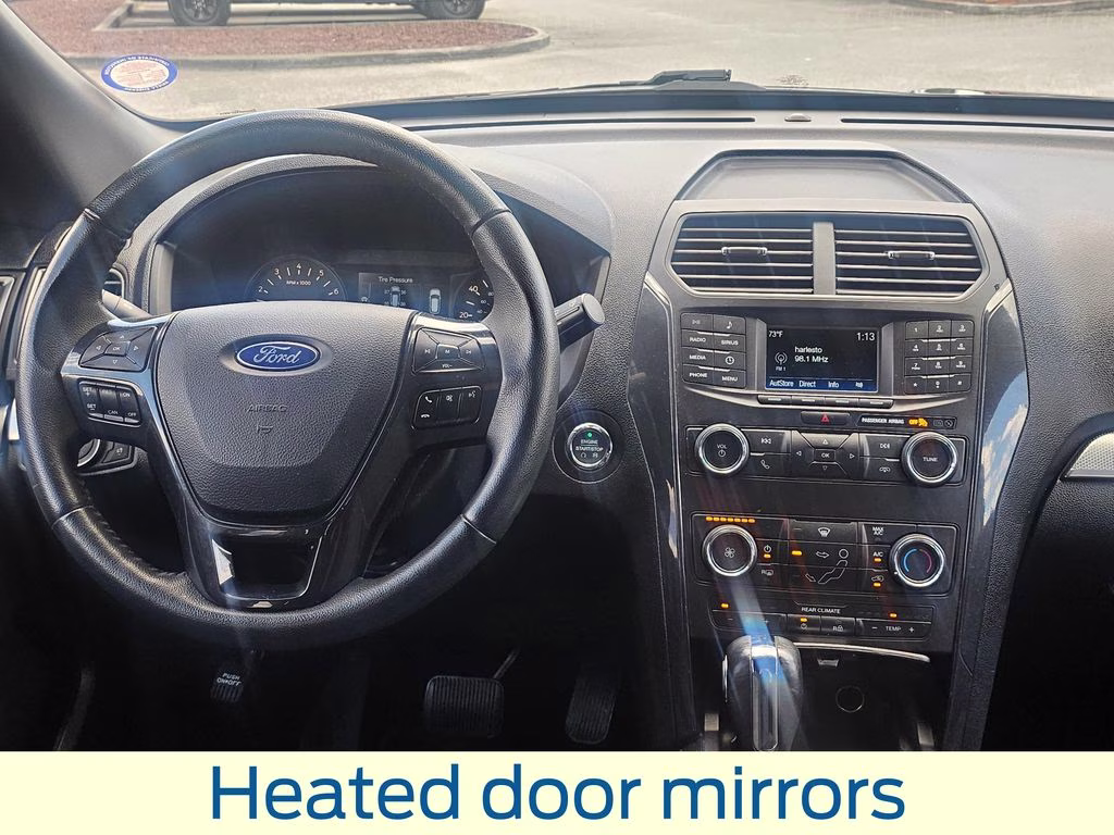 2019 Magnetic Metallic Ford Explorer XLT FWD SUV