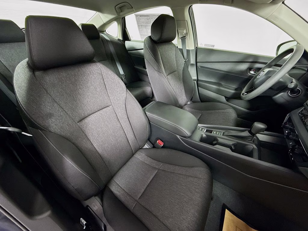 2025 Crystal Black Pearl Honda Accord LX FWD Sedan
