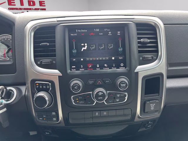2019 Bright White Clearcoat Ram 1500 SLT 4X4 Truck