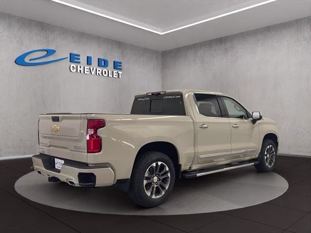 2026 White Sands Chevrolet Silverado 1500 High Country 4X4 Truck