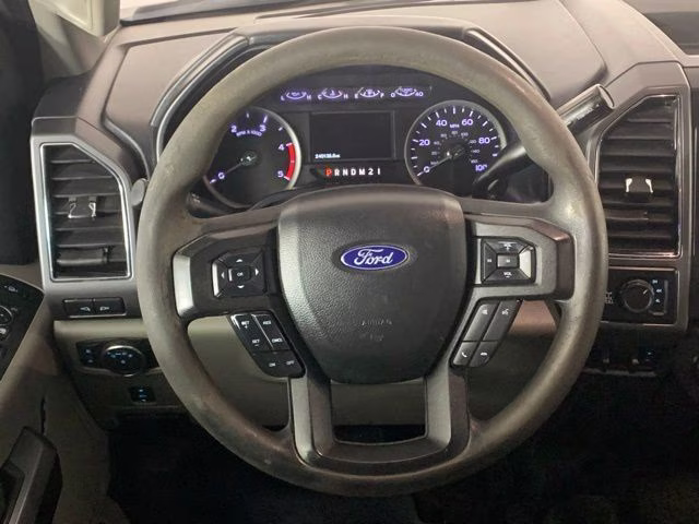 2018 Ingot Silver Metallic Ford Super Duty F-350 SRW XLT 4X4 Truck