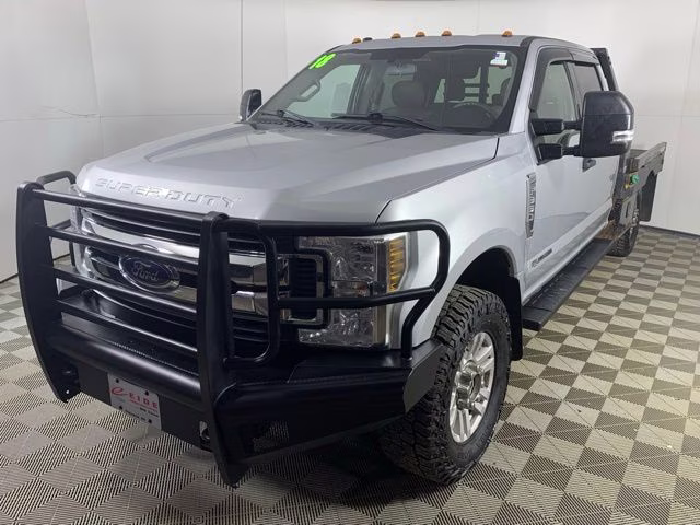 2018 Ingot Silver Metallic Ford Super Duty F-350 SRW XLT 4X4 Truck