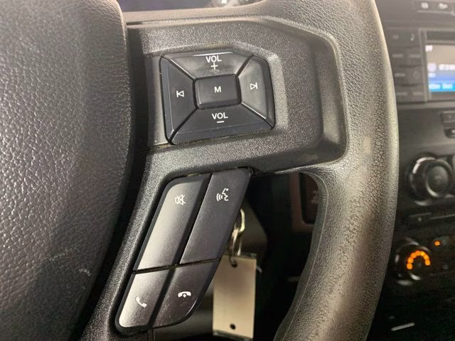 2018 Ingot Silver Metallic Ford Super Duty F-350 SRW XLT 4X4 Truck