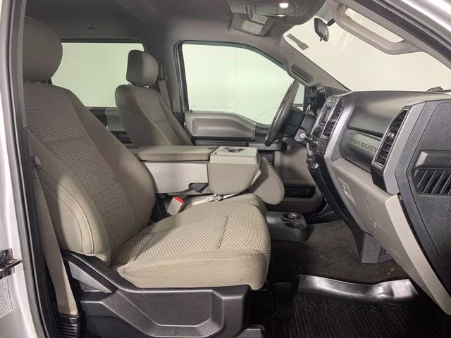 2018 Ingot Silver Metallic Ford Super Duty F-350 SRW XLT 4X4 Truck