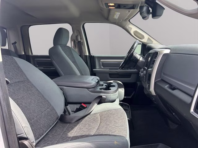 2019 Bright White Clearcoat Ram 1500 SLT 4X4 Truck