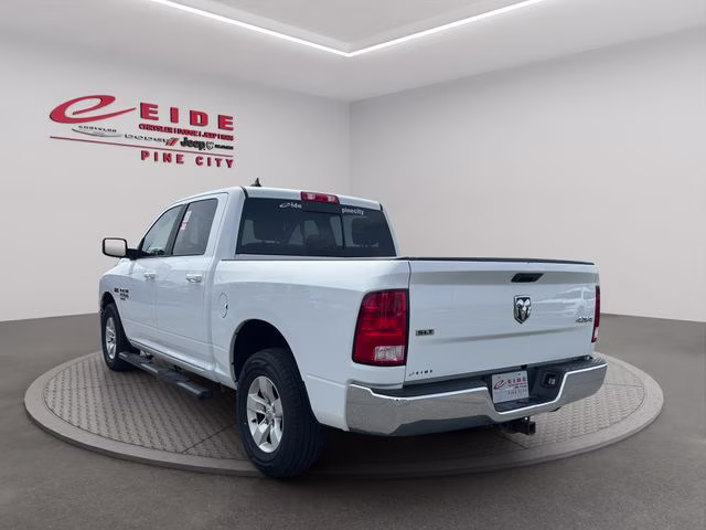 2019 Bright White Clearcoat Ram 1500 SLT 4X4 Truck