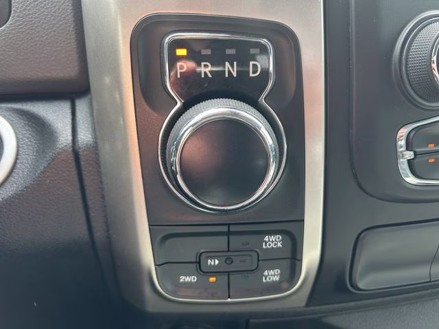 2019 Bright White Clearcoat Ram 1500 SLT 4X4 Truck