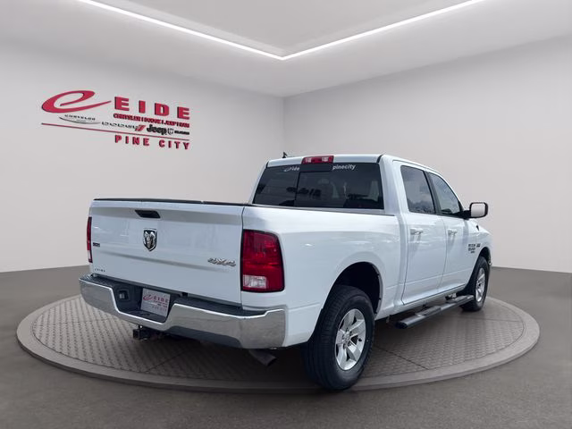 2019 Bright White Clearcoat Ram 1500 SLT 4X4 Truck