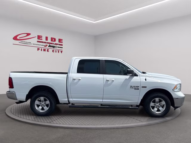2019 Bright White Clearcoat Ram 1500 SLT 4X4 Truck