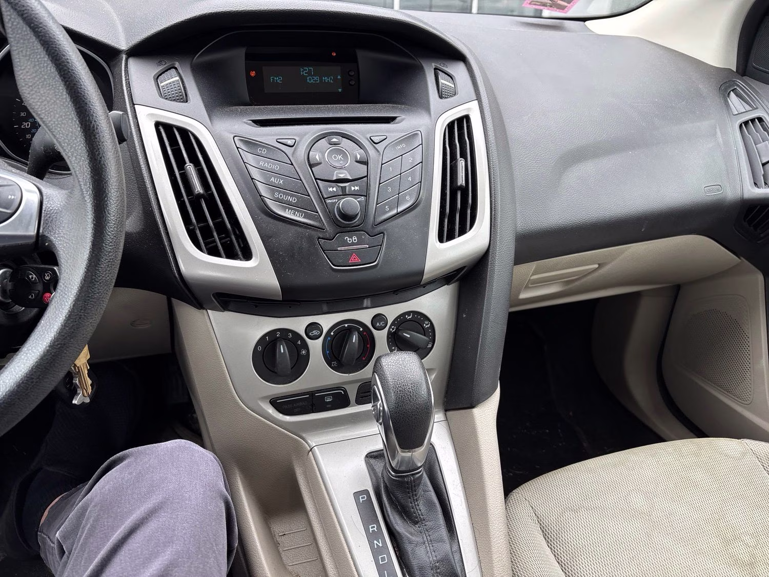 2012 Sterling Gray Metallic Ford Focus SE FWD Sedan