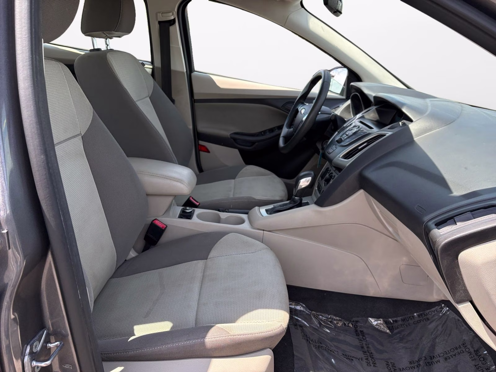 2012 Sterling Gray Metallic Ford Focus SE FWD Sedan