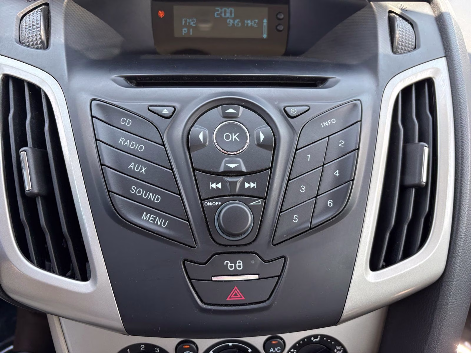 2012 Sterling Gray Metallic Ford Focus SE FWD Sedan