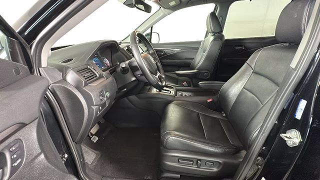 2019 Crystal Black Pearl Honda Pilot EX-L AWD SUV