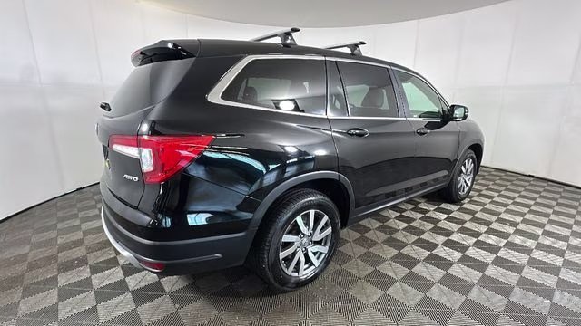 2019 Crystal Black Pearl Honda Pilot EX-L AWD SUV