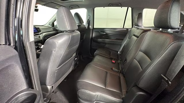 2019 Crystal Black Pearl Honda Pilot EX-L AWD SUV