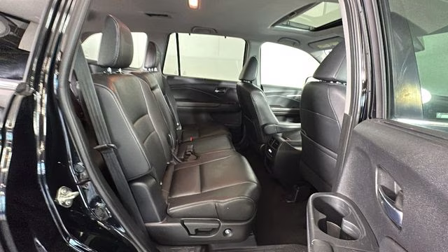 2019 Crystal Black Pearl Honda Pilot EX-L AWD SUV