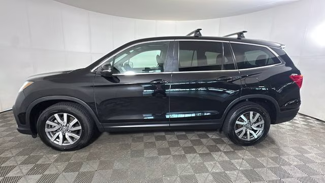 2019 Crystal Black Pearl Honda Pilot EX-L AWD SUV