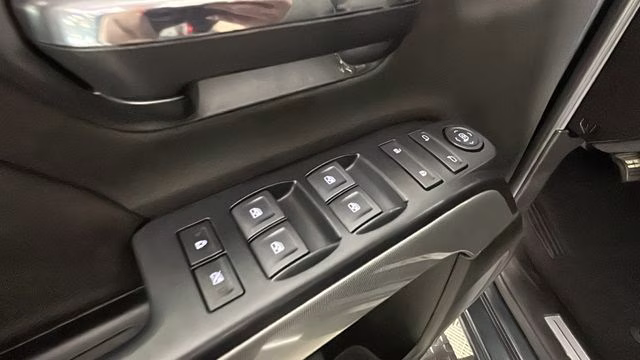 2019 Graphite Metallic Chevrolet Silverado 2500HD LT 4X4 Truck