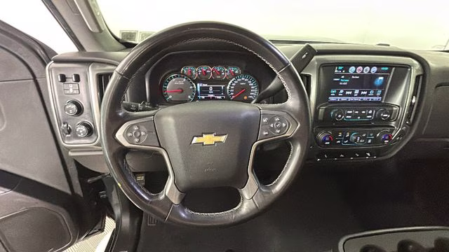 2019 Graphite Metallic Chevrolet Silverado 2500HD LT 4X4 Truck