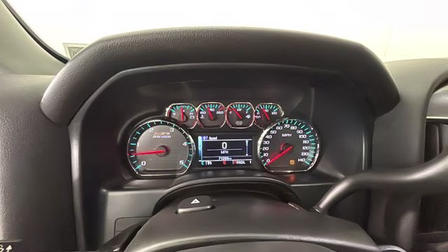 2019 Graphite Metallic Chevrolet Silverado 2500HD LT 4X4 Truck