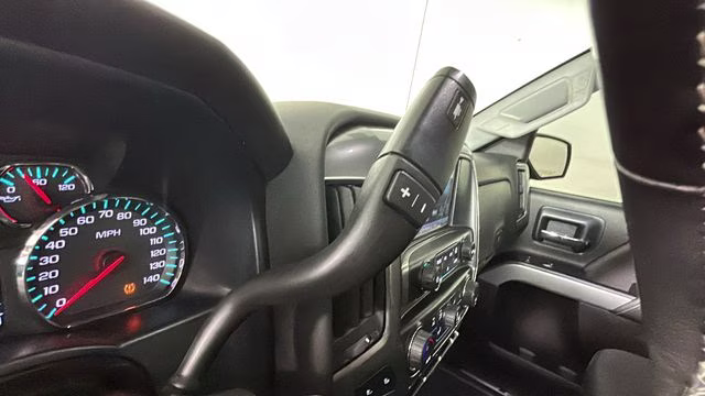 2019 Graphite Metallic Chevrolet Silverado 2500HD LT 4X4 Truck