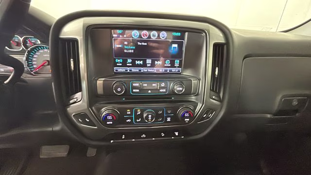 2019 Graphite Metallic Chevrolet Silverado 2500HD LT 4X4 Truck