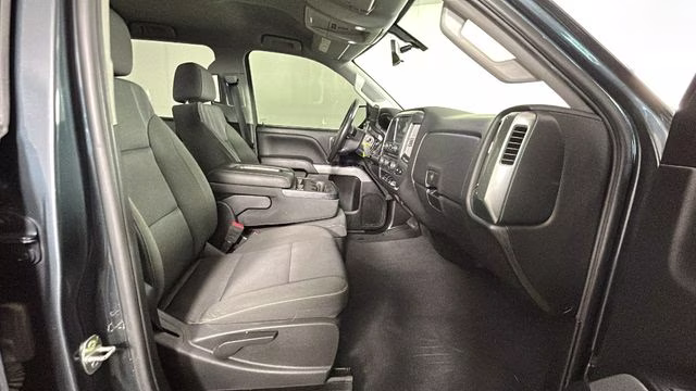 2019 Graphite Metallic Chevrolet Silverado 2500HD LT 4X4 Truck
