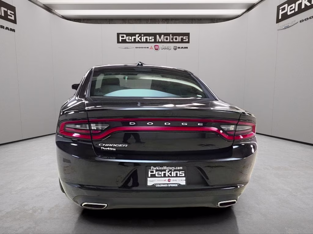 2023 Pitch Black Clearcoat Dodge Charger SXT RWD Sedan