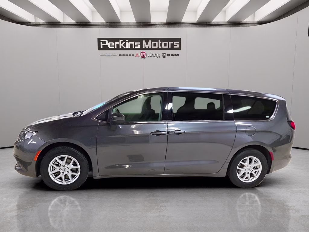 2023 Granite Crystal Metallic Clearcoat Chrysler Voyager LX FWD Van